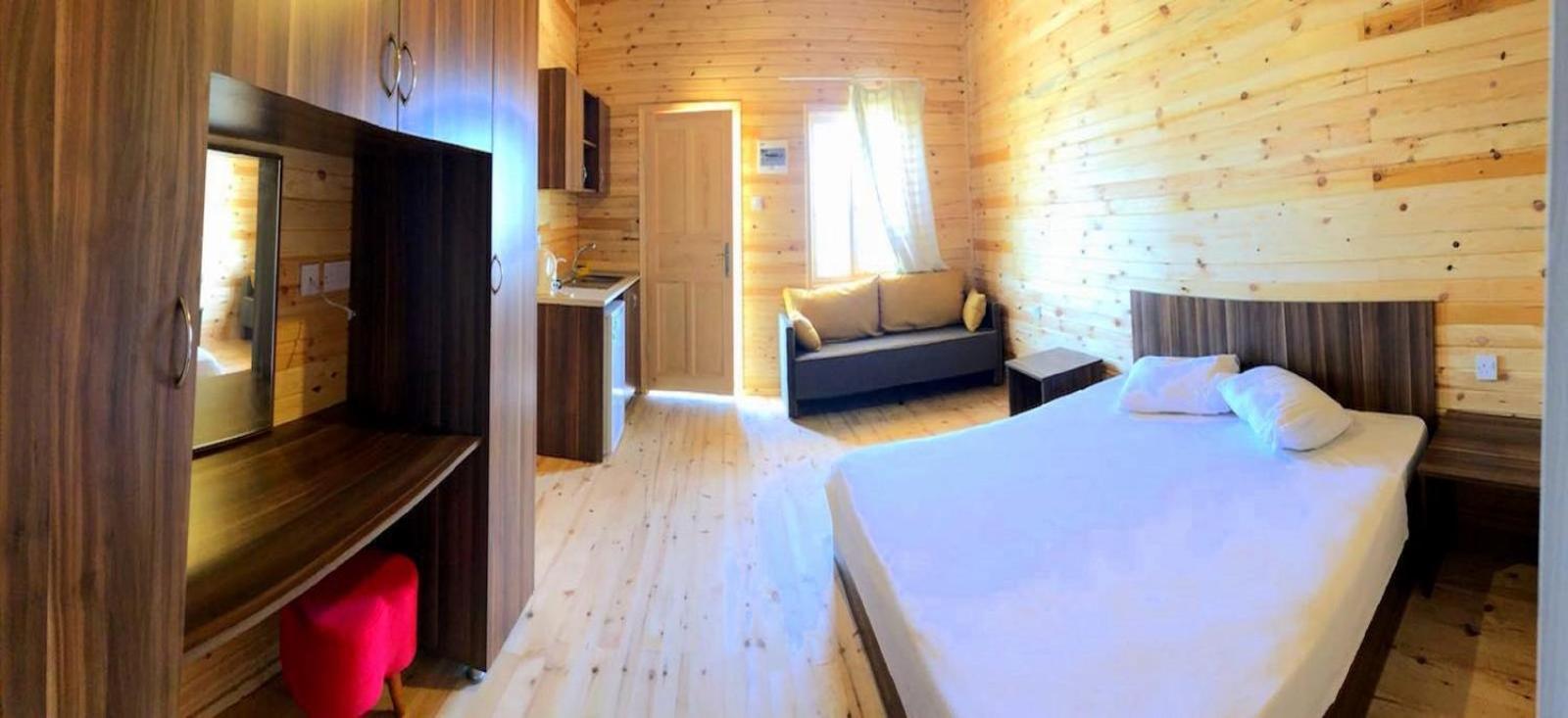 Zambak Holiday Village & Restaurant Superb Seafront Location ! Agios Georgios  Exteriör bild