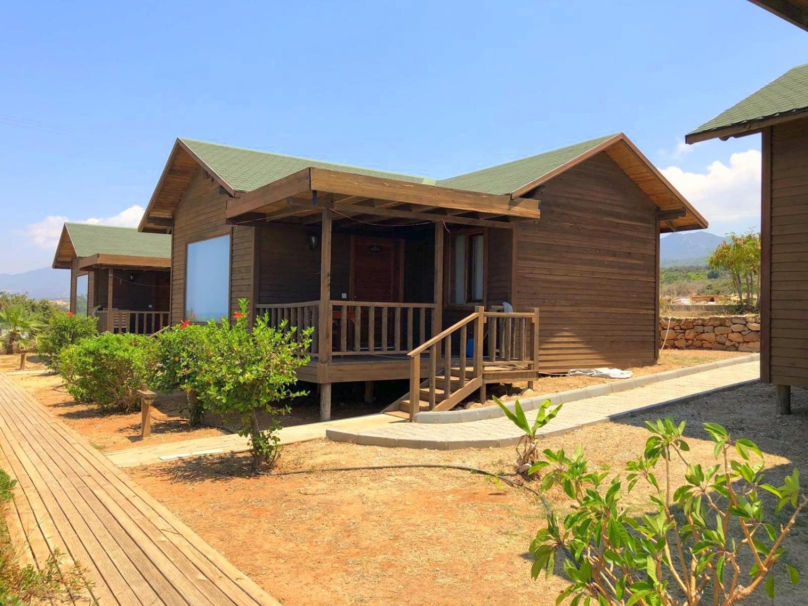 Zambak Holiday Village & Restaurant Superb Seafront Location ! Agios Georgios  Exteriör bild