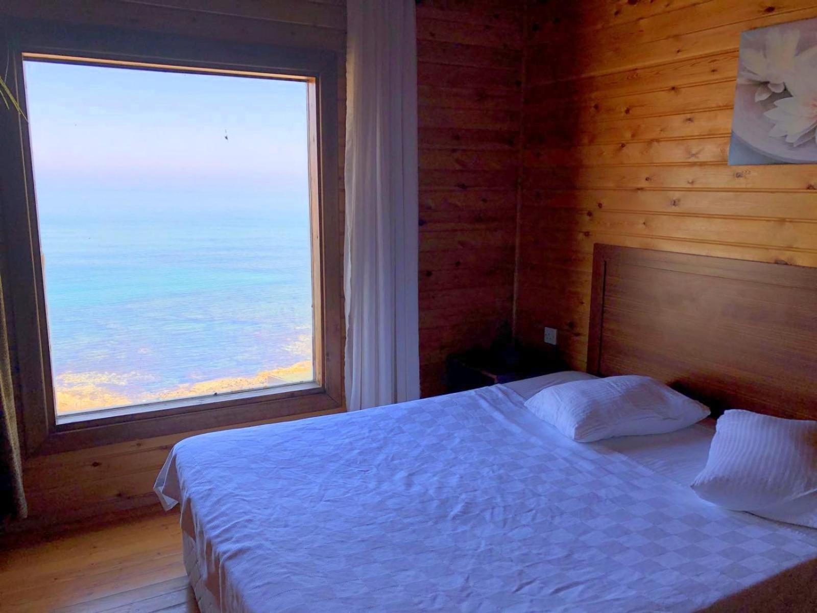 Zambak Holiday Village & Restaurant Superb Seafront Location ! Agios Georgios  Exteriör bild
