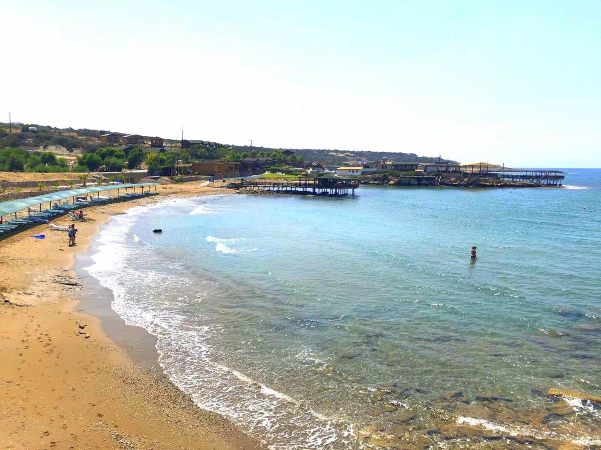 Zambak Holiday Village & Restaurant Superb Seafront Location ! Agios Georgios  Exteriör bild